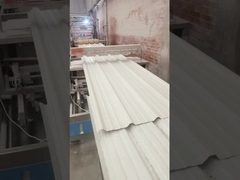 Hochfirst-Dächer aus UPVC