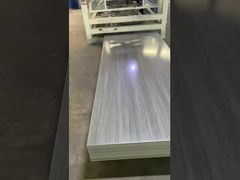 Herstellung von PVC-Holzfurnier