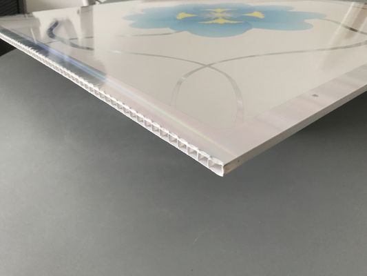 Dekorative Kunststoff-Deckenplatten Beliebte Deckenplatte PVC-Gipsplatte Baumaterial