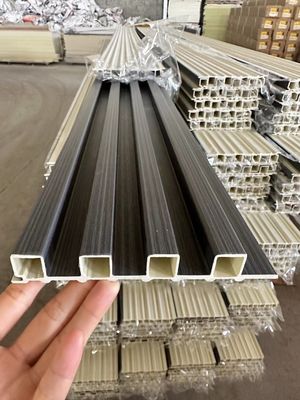 23MM Wandpaneele WPC für die Innenwand- und Deckendekoration