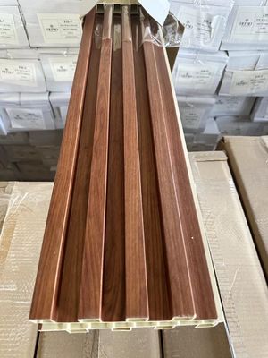 Hohl 23MM Dicke WPC-Riffelwandpaneele Außenbereich