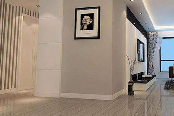 Wasserdichtes, langlebiges, weißes, aus Kunststoff bestehendes Skirting Board, feuerfest