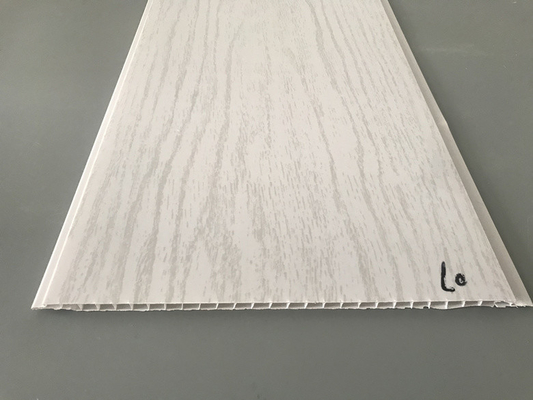 2,5 kg Gewicht Flache PVC Holzpaneele Hochglanz Für Wohnungsdecke Hochglänzende Holz-PVC-Paneele für Lateinamerika