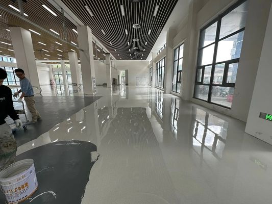 Bunte Epoxidharz-Sandbeschichtung Günstiger Marmoreffekt-Boden Epoxidharzboden für Zuhause Selbstverlaufende Bodenfarbe Farbsand gute Wahl für GYM-Böden