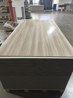 1220×2440mm Kristallplatte aus Kohlenstoff Steinplatte aus Kohlenstoff PVC-Laminate für die Wand